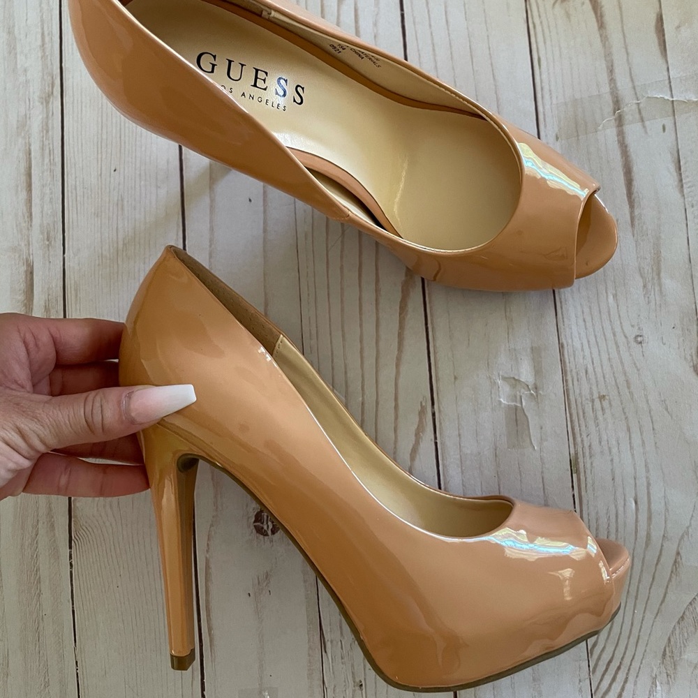 Guess nwt patent pumps